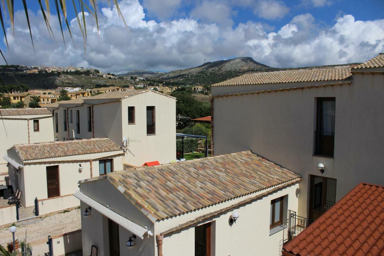 Baglio Mazzara Apartment Custonaci Luaran gambar